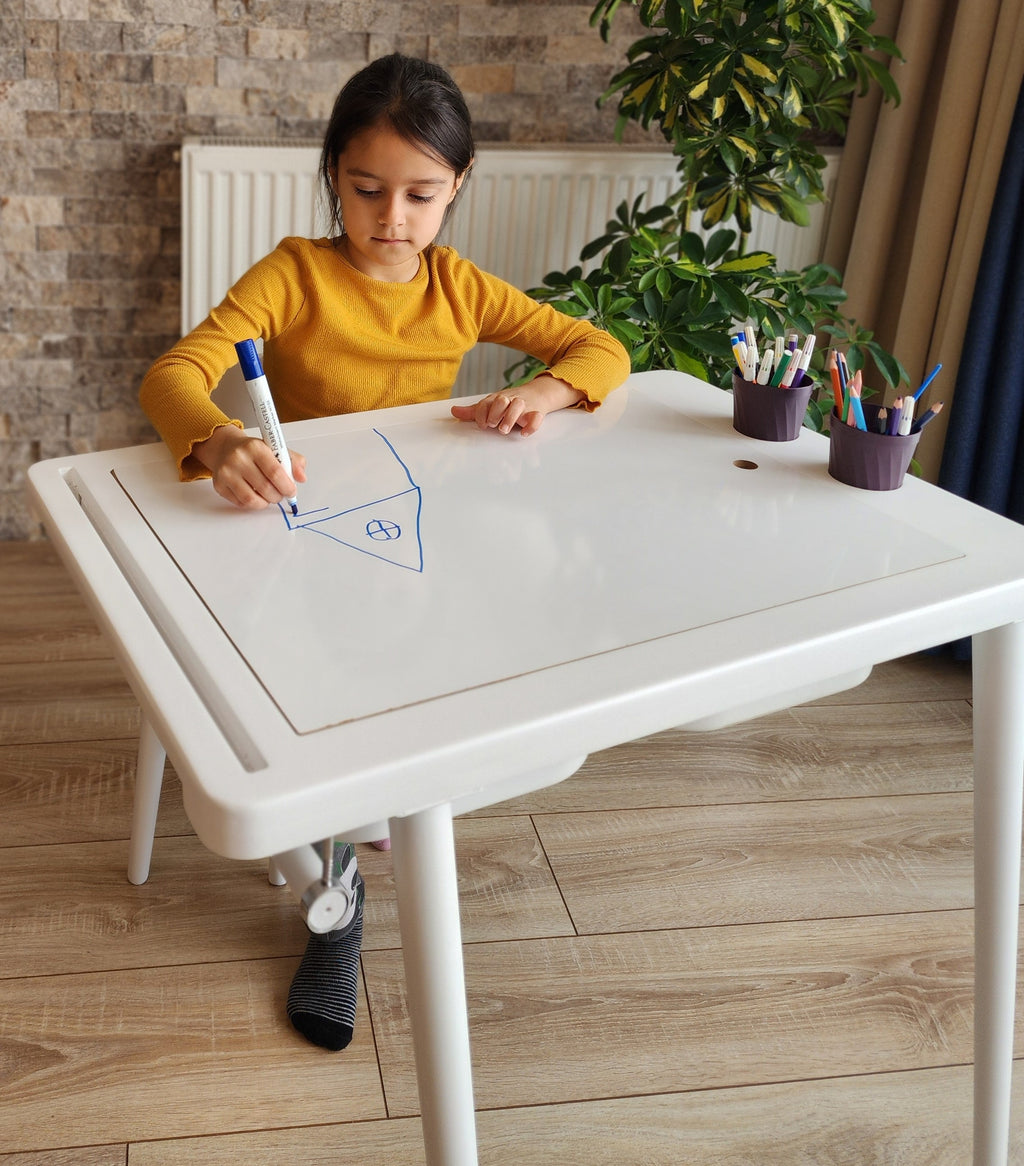 Beyaz Renkli Montessori Ahşap Aktivite Masası - Huş Ağacı